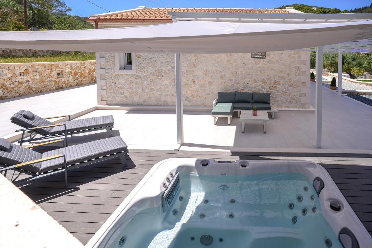Paxos Luxury Living Junior Suites Gaios Exterior photo