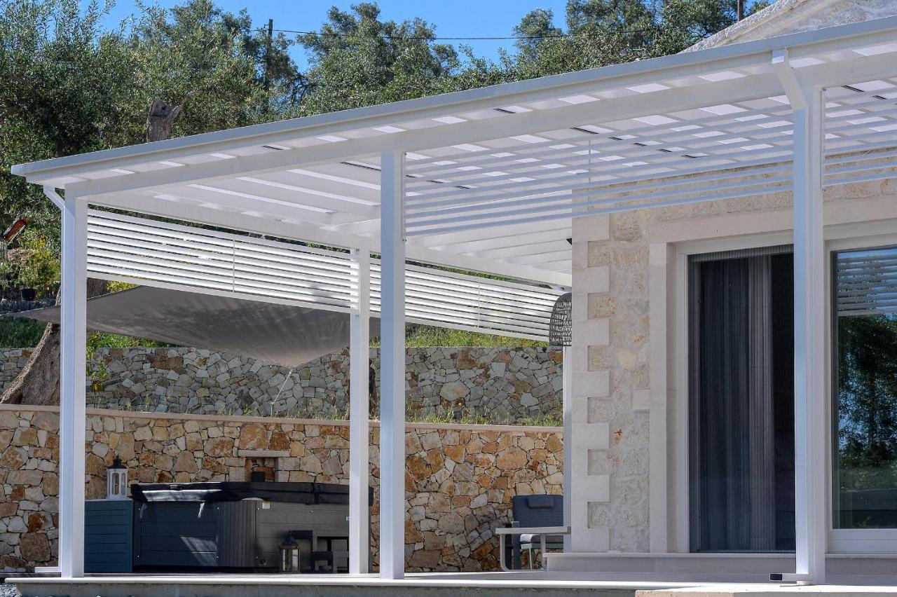Paxos Luxury Living Junior Suites Gaios Exterior photo