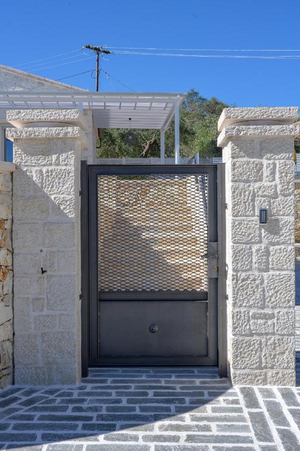 Paxos Luxury Living Junior Suites Gaios Exterior photo