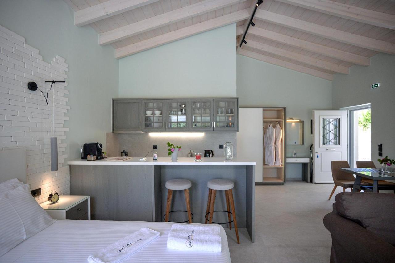 Paxos Luxury Living Junior Suites Gaios Exterior photo